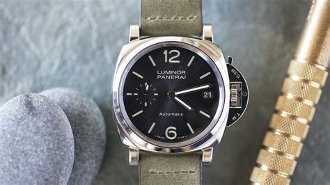 kleinste panerai|hodinkee panerai due 38.